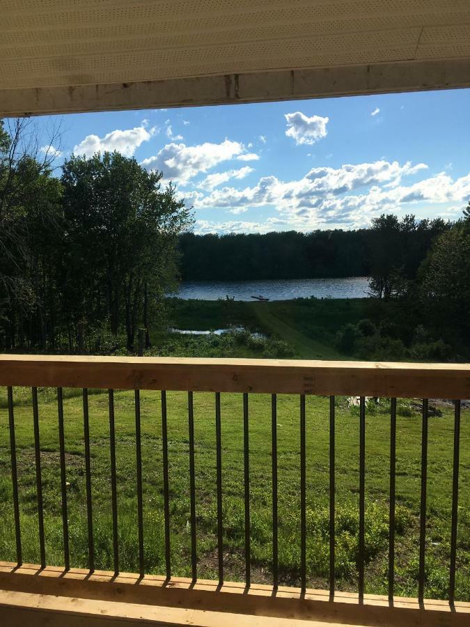 Lakeview Motel Jemseg מראה חיצוני תמונה